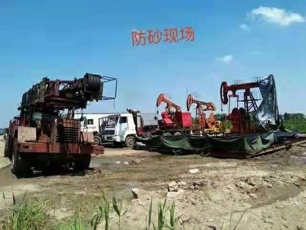 冀東樹脂固沙劑施工現(xiàn)場